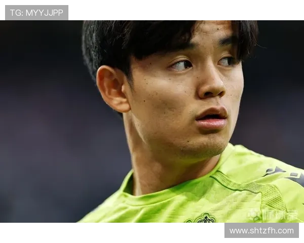 巴列卡诺对决皇家社会 久保建英领衔出战